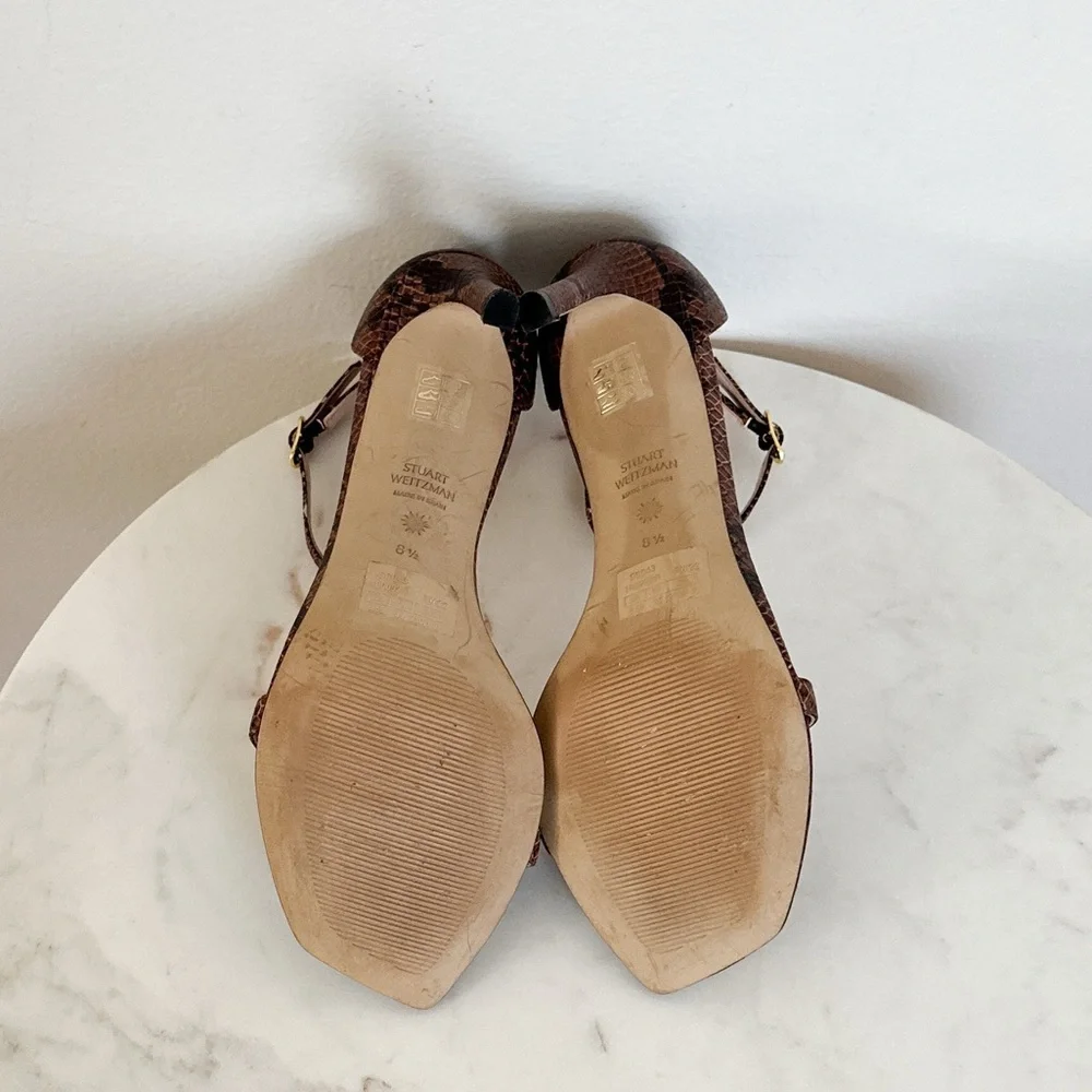 NEW Stuart Weitzman Amelina 95 Snake Embossed Sandals Nudist Brown Size 8.5